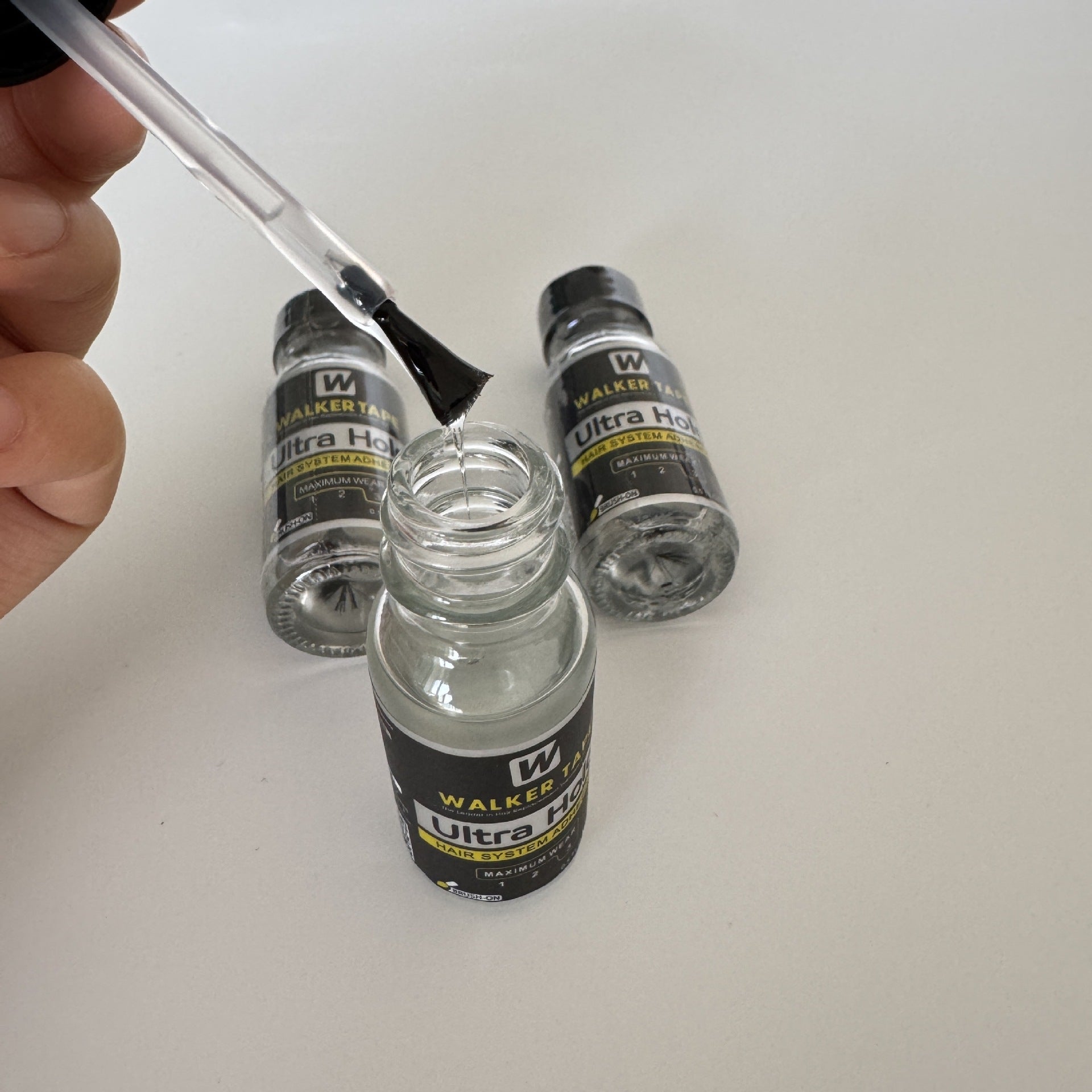 Ultra Hold Adhesive - Maximum Wear Waterproof Liquid Glue for Lace & Poly Systems2